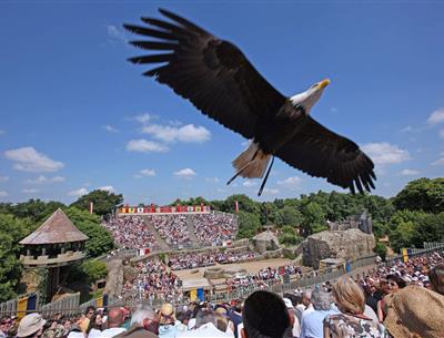 Le Puy du Fou in de buurt van Les Sirènes 3-sterren camping