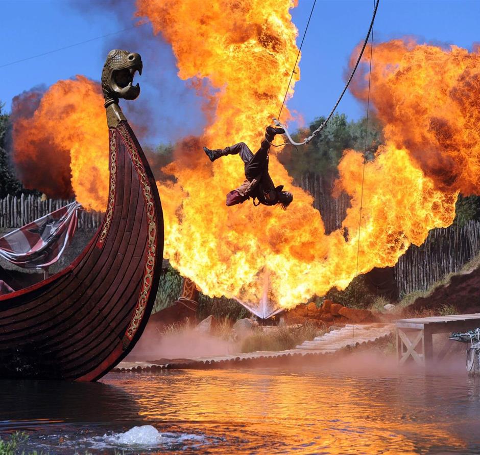 Le Puy du Fou in de buurt van Les Sirènes 3-sterren camping 