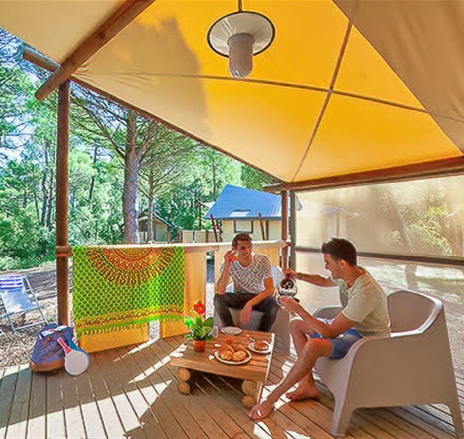 Lodgetent terras 4 personen 2 slaapkamers 