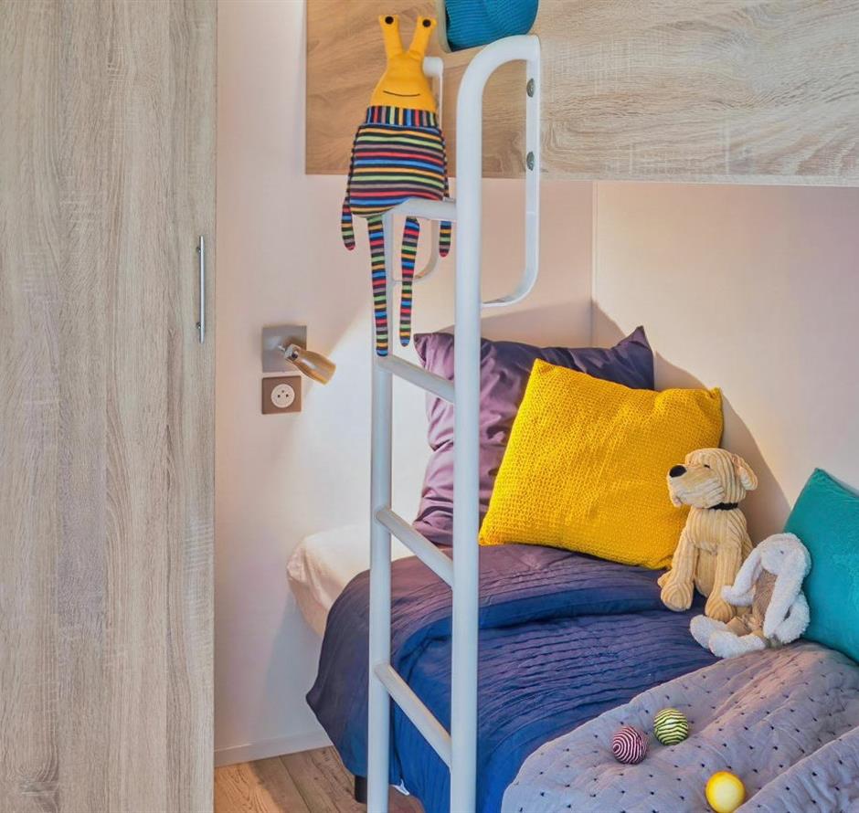 Stacaravan kamer voor 4/6 personen met 2 slaapkamers en airconditioning toegankelijk voor mensen met beperkte mobiliteit 
