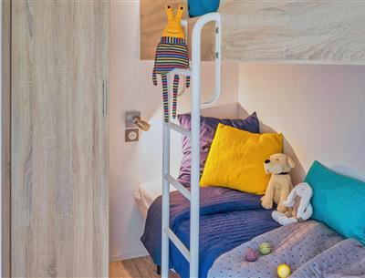 Stacaravan kamer voor 4/6 personen met 2 slaapkamers en airconditioning toegankelijk voor mensen met beperkte mobiliteit