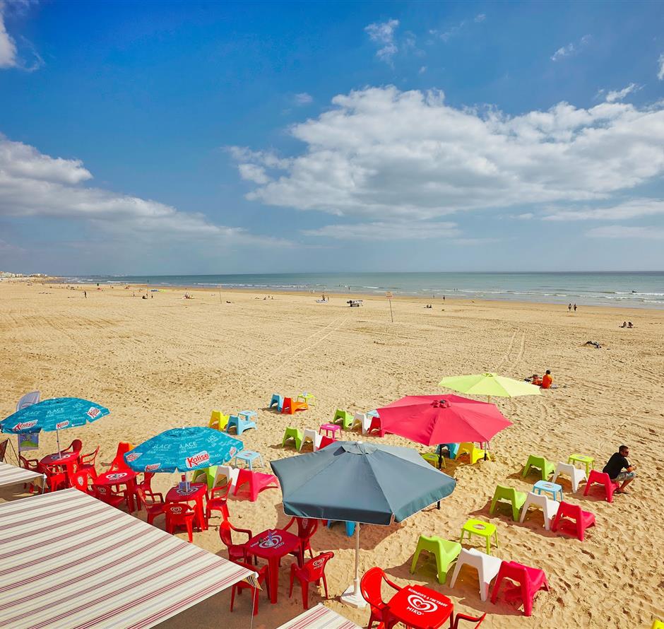 Het strand van Saint-Jean-de-Monts in de Vendée vlakbij de 3-sterren camping Les Sirènes 
