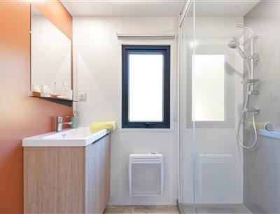 Cottage badkamer 2-3 pers 4 bloemen