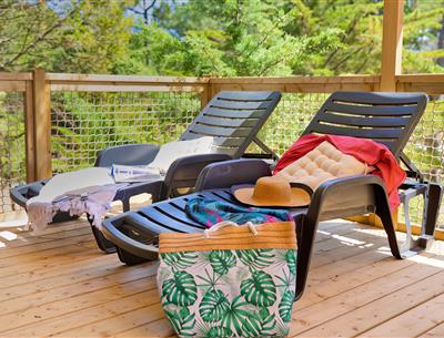 Cottage terras 2-3 pers 4 bloemen