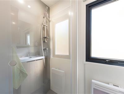 Badkamer van de Cottage 6 personen 3 bloemen