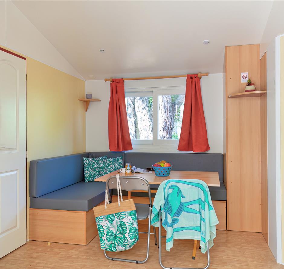 Woonkamer van de Cottage 4 pers 2 bloemen 
