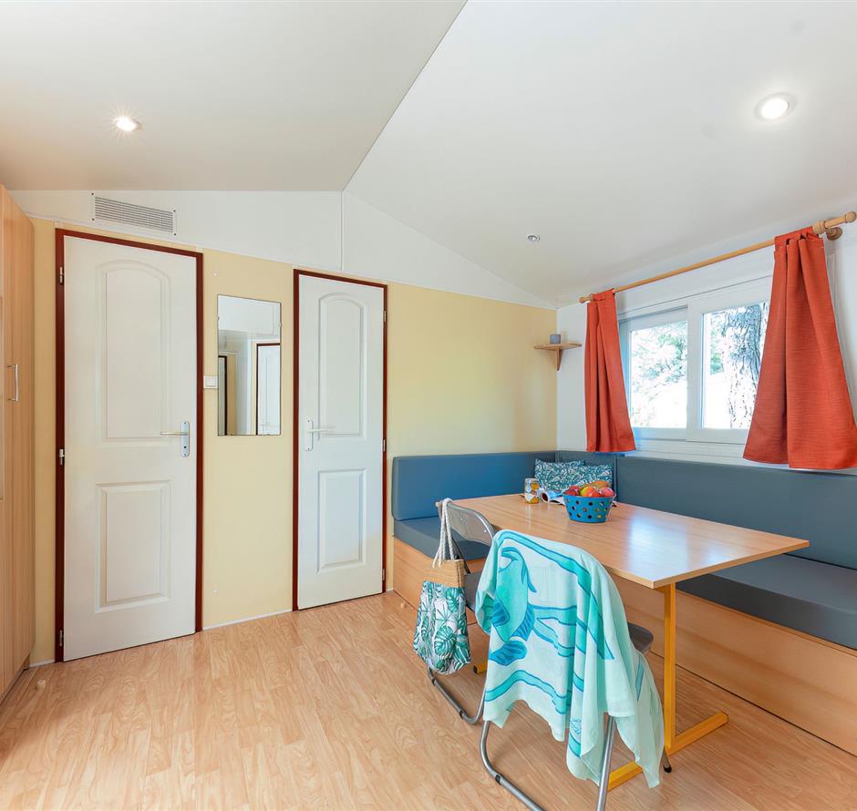 Woonkamer van de Cottage 4 pers 2 bloemen 