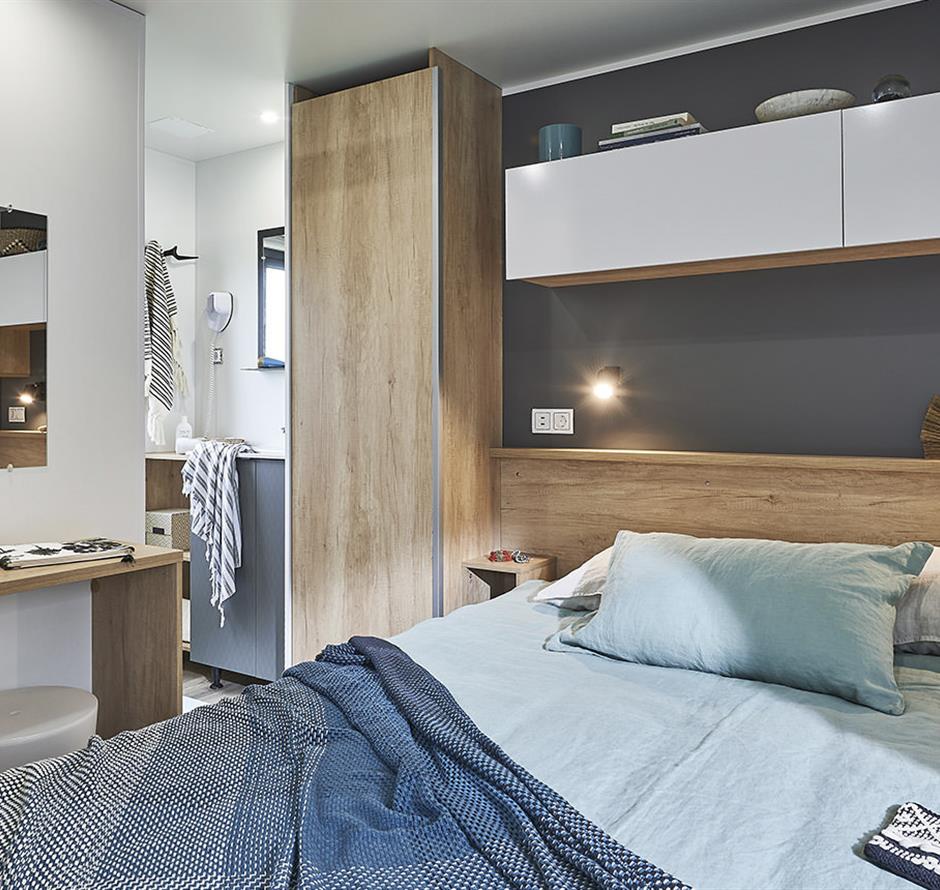Cottage slaapkamer 4 personen 2 slaapkamers 2 badkamers 4 bloemen 