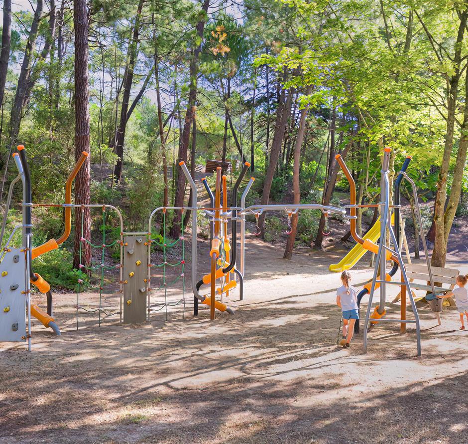 kinderspeeltuin op Camping Les Sirènes 