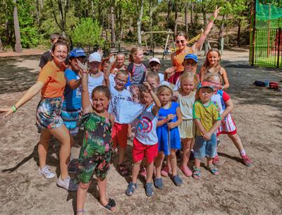 Buitenspelen op Camping Les Sirènes