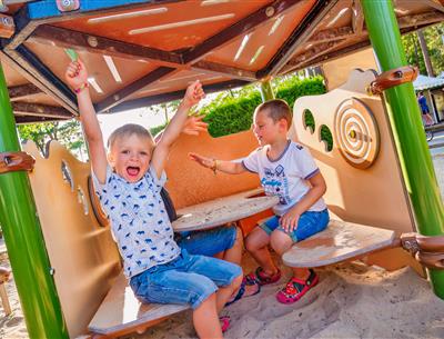 kinderspeeltuin op Camping Les Sirènes