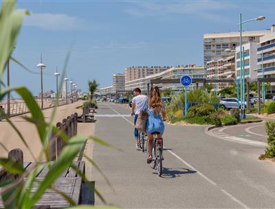 Saint-Jean-de-Monts, rond de 3-sterren camping Les Sirènes in de Vendée
