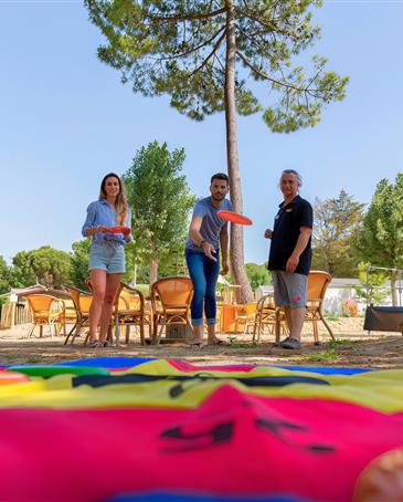 Ontspanning en animatie op de 3-sterrencamping Les Sirènes in Saint-Jean-de-Monts (jeu-de-boules, tafeltennis, fitnesslessen, fietsen, voetbal, aquagymlessen, een drankje aan de bar, enz.) - CAMPING**** Les Sirènes