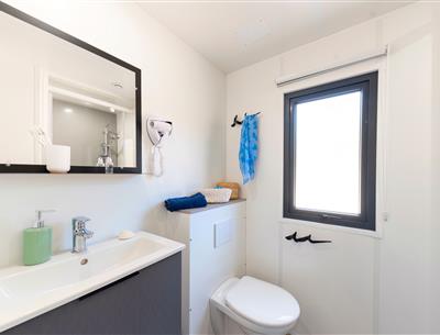 Cottage badkamer 6 personen 3 slaapkamers 4 bloemen