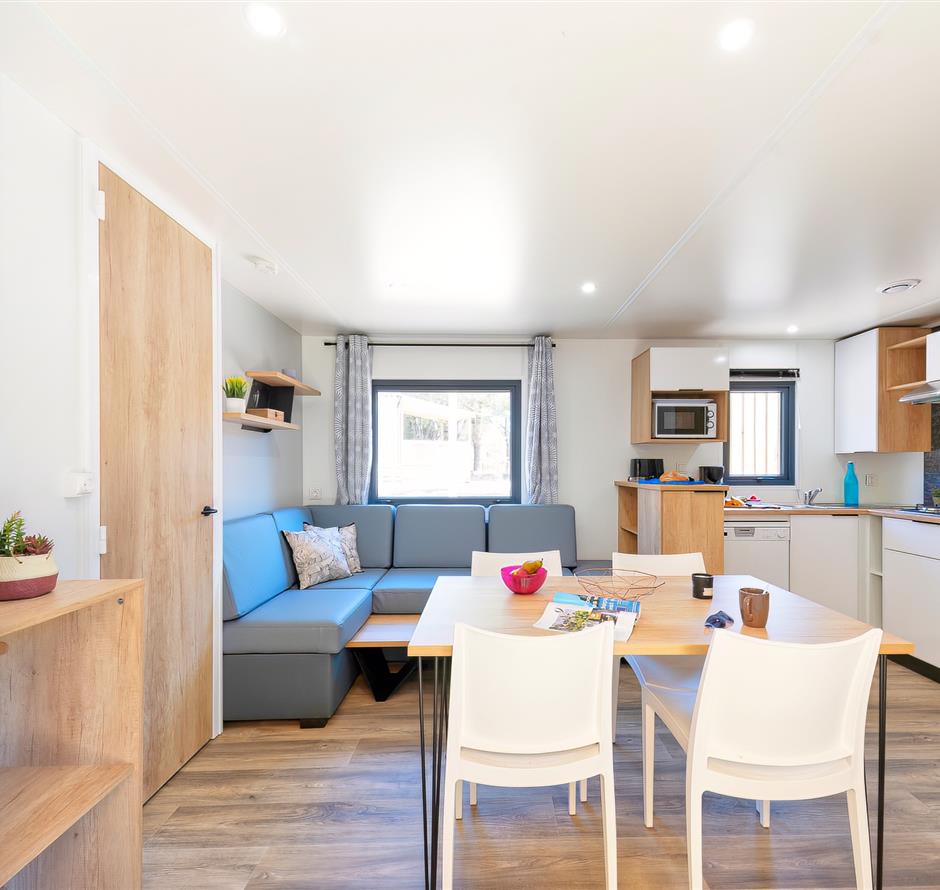 Woonkamer van de Cottage 6 personen 3 slaapkamers 4 bloemen 