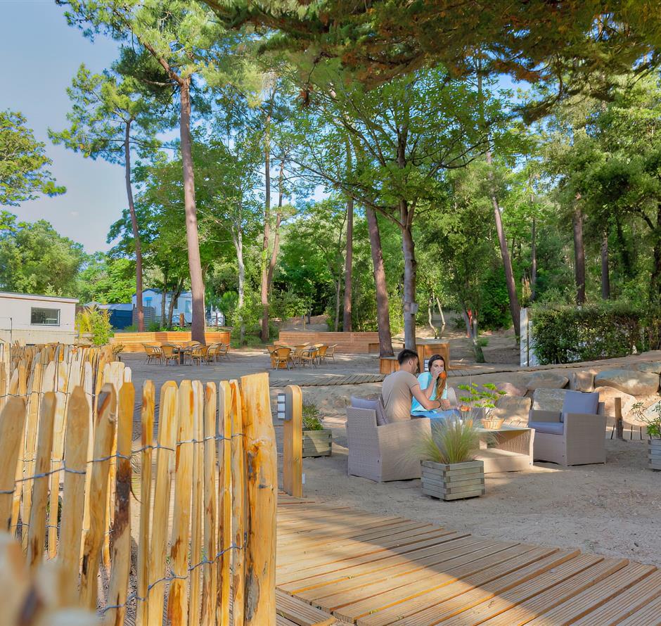 Ontbijtservice op Camping Les Sirènes 