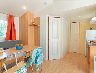 Woonkamer van de Cottage 4 pers 2 bloemen