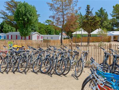 Fietspaden in Saint Jean de Monts in de Vendée in de buurt van de 3-sterren camping Les Sirènes