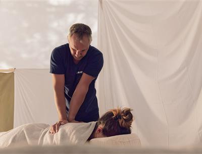 Wellnessmassage op 4-sterrencamping Les Sirènes in Saint-Jean-de-Monts