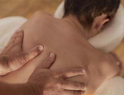 Wellnessmassage op 4-sterrencamping Les Sirènes in Saint-Jean-de-Monts