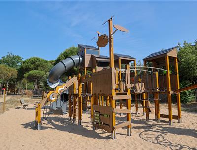 kinderspeeltuin op Camping Les Sirènes