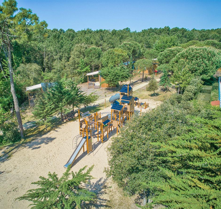 kinderspeeltuin op Camping Les Sirènes 
