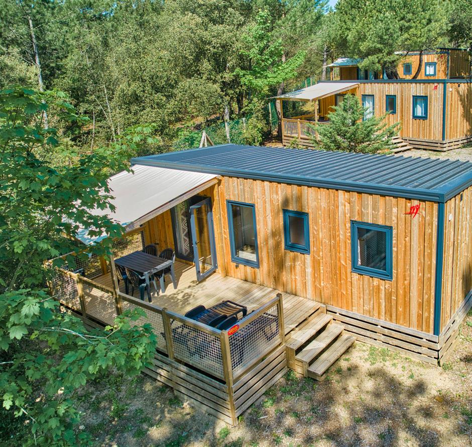 Buitenaanzicht van de Cottage 6 personen 3 bloemen 