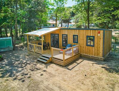 Buitenaanzicht van de Cottage 6 personen 3 bloemen